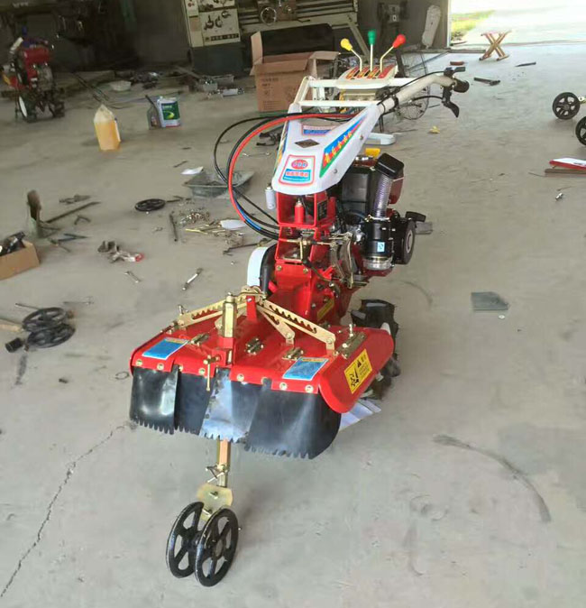 2018款全封闭式链条黄瓜在线网站观看视频